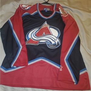 **RARE** 1990s Colorado Avalanche NHL Jersey